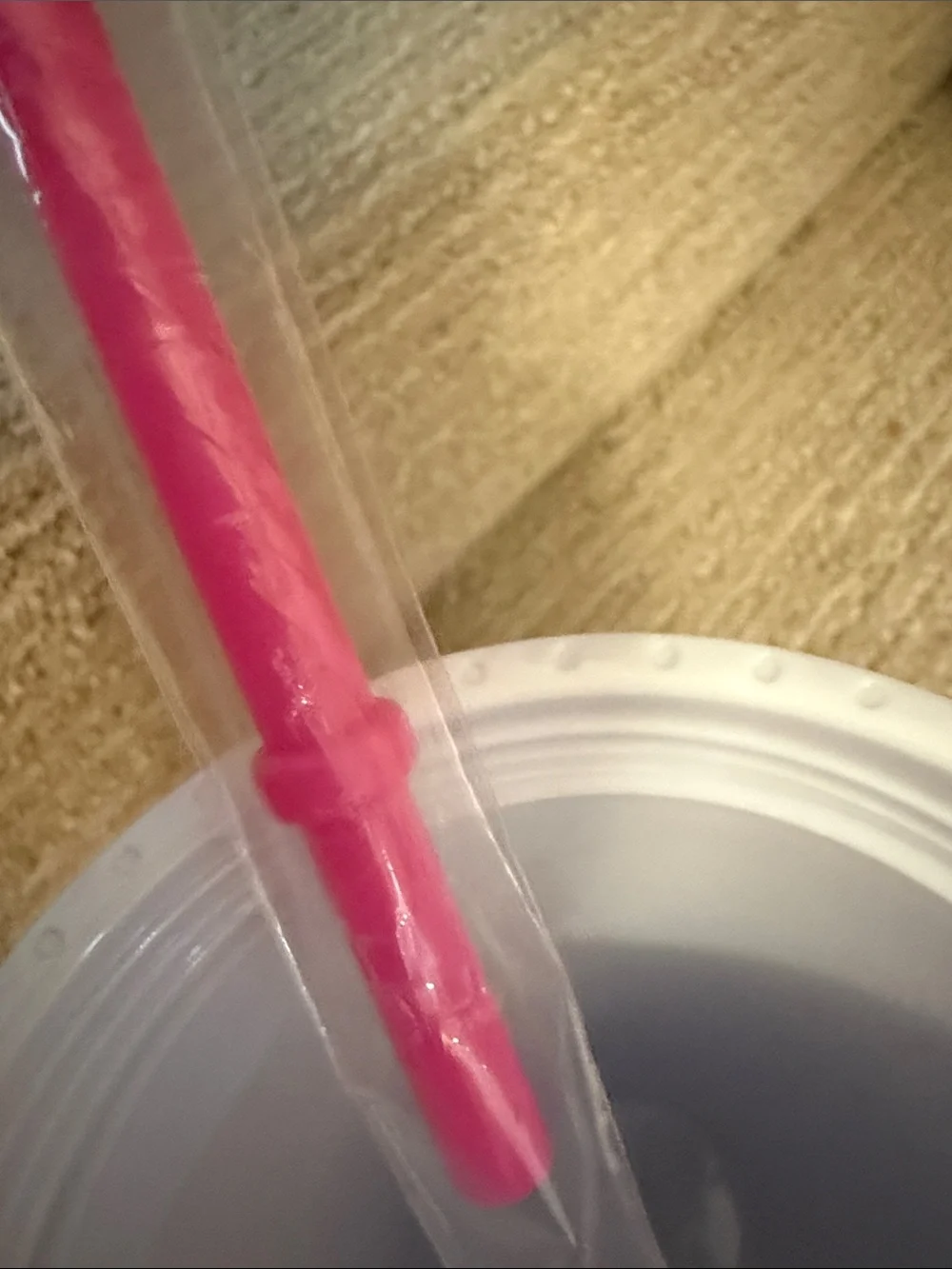 Gold Patterned Insulated Tumbler with Straw - Lilly Pulitzer